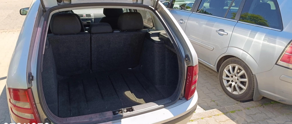 Skoda Fabia cena 4000 przebieg: 405000, rok produkcji 2006 z Warszawa małe 37